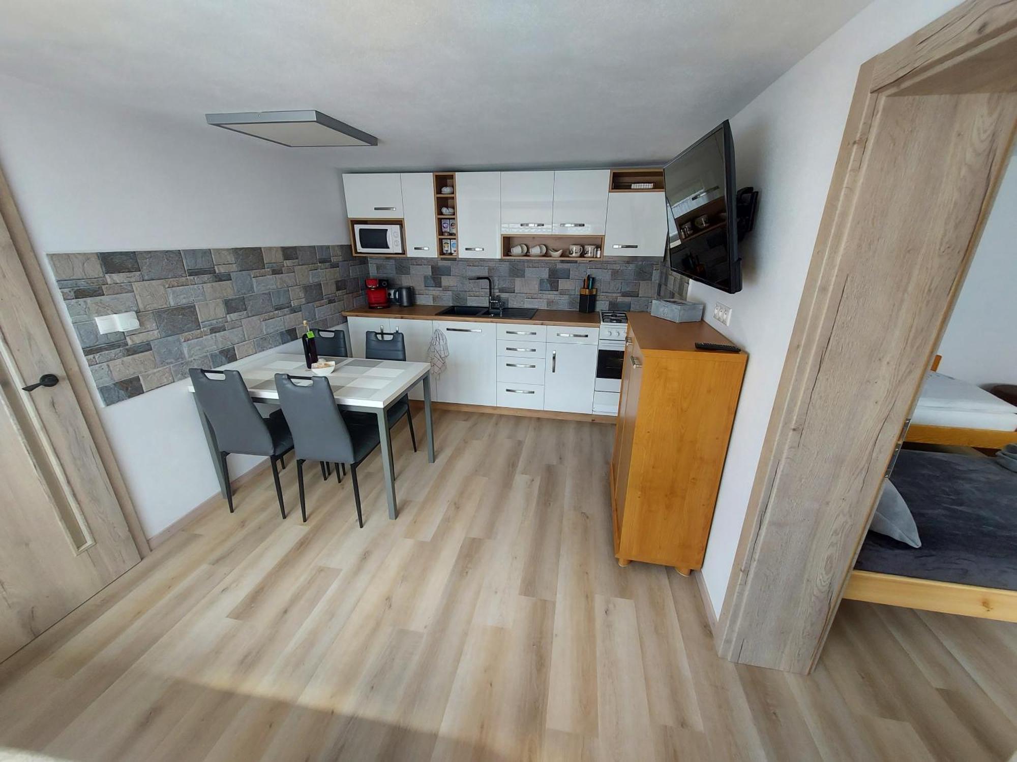 U mňa doma Lucatin Exterior foto
